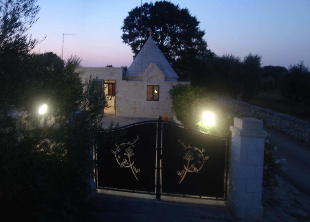 Trullo Salamina Villa Cisternino Exterior photo